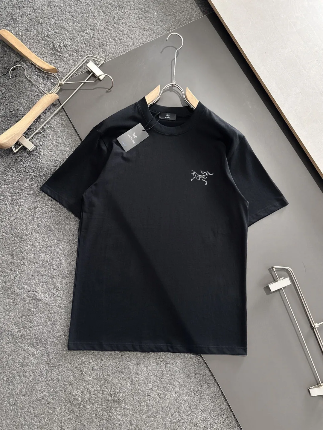 ）arc*】 T ）Hot Sale In Stock ， ， Versatile ） ， ：White、Black、） S-2XL）